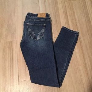 Like New Hollister Skinny Jeans